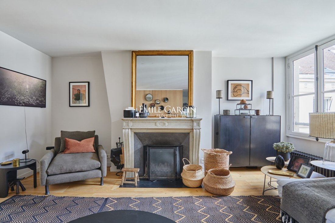 Apartment in Invalides, Paris 7e Arrondissement, Paris 4 - 16895507