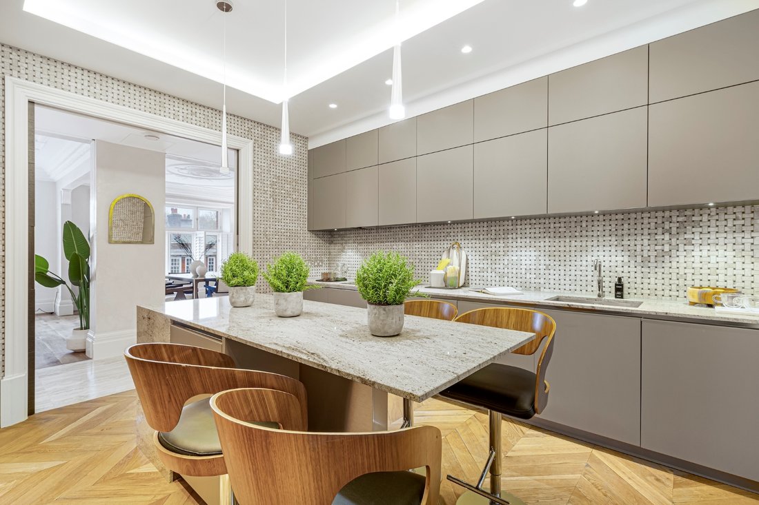 Apartment in Campden Hill, Kensington And Chelsea, England 3 - 17048662