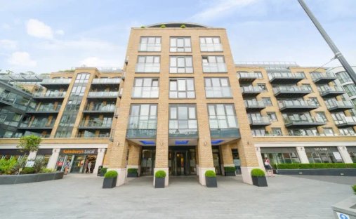 Apartment in Little Ealing, Hounslow, England 1