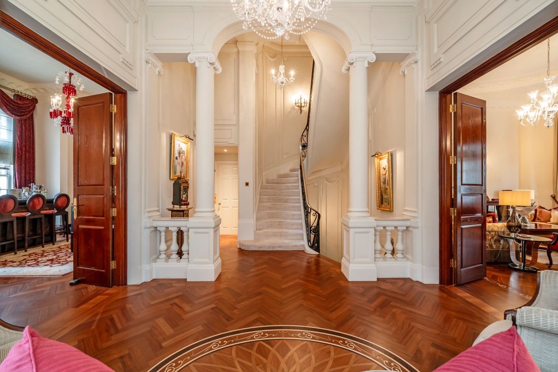 House in Mayfair, Westminster, England 5 - 17048219