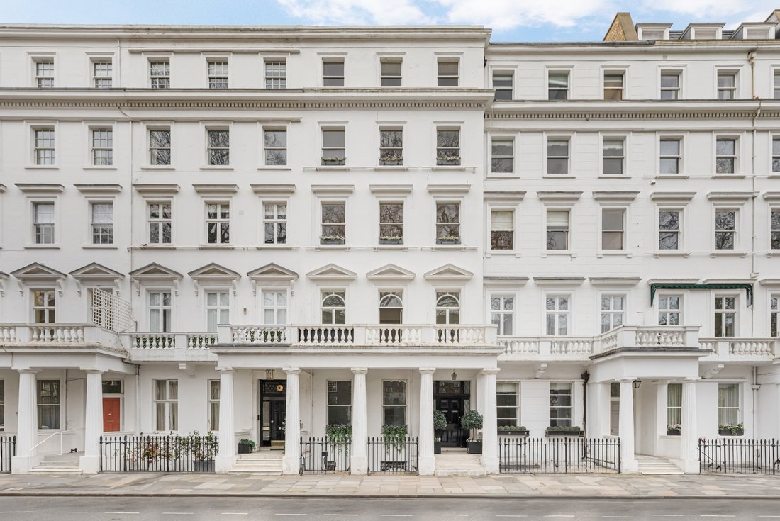 Belgravia, Westminster, England 1 - 17048264