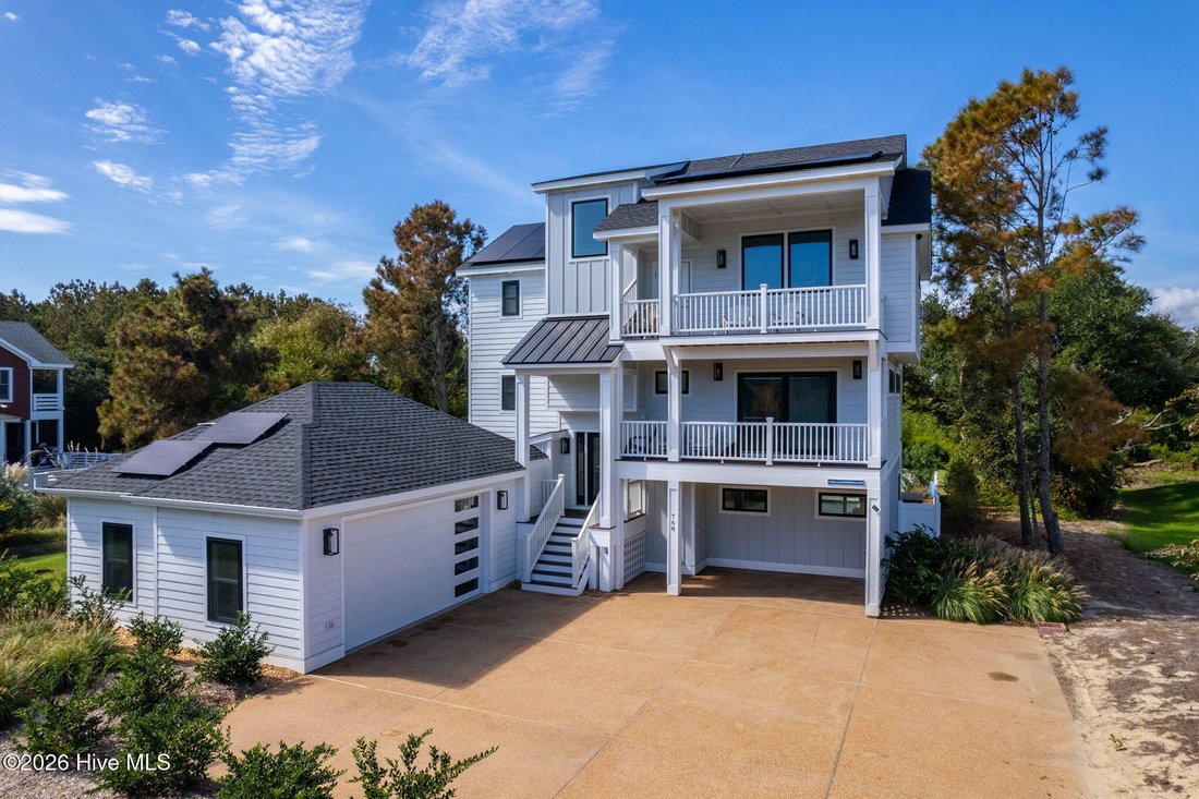 House in Corolla, North Carolina, United States 1 - 17056314