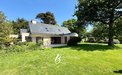 Villa in Loctudy, Brittany, France 1