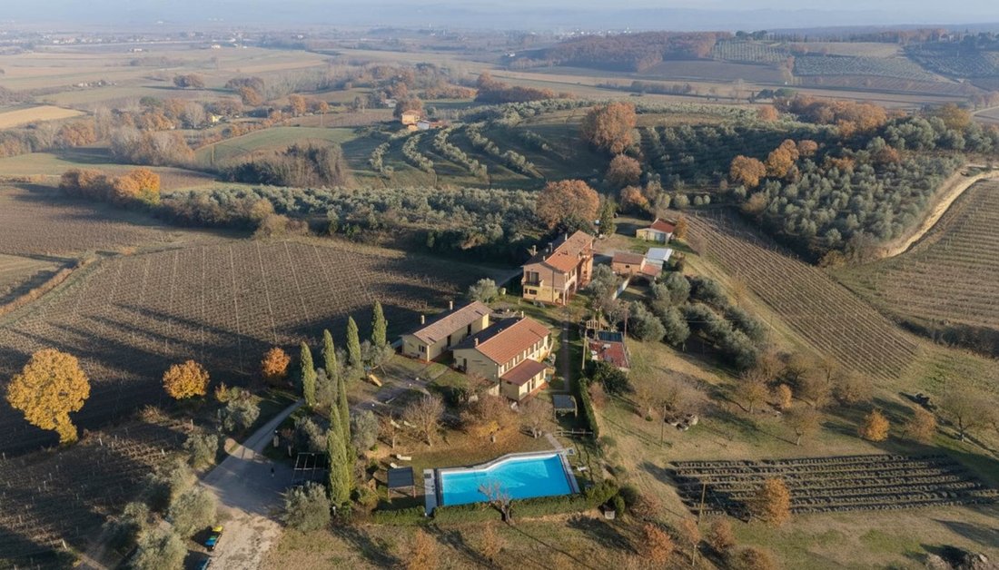 Montepulciano, Tuscany, Italy 1 - 17051572