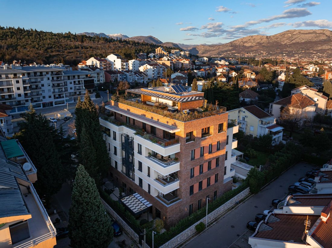 Apartment in Podgorica, Podgorica Municipality, Montenegro 2 - 17056497