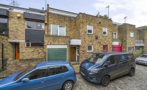 House in Camden Town, Camden, England 1