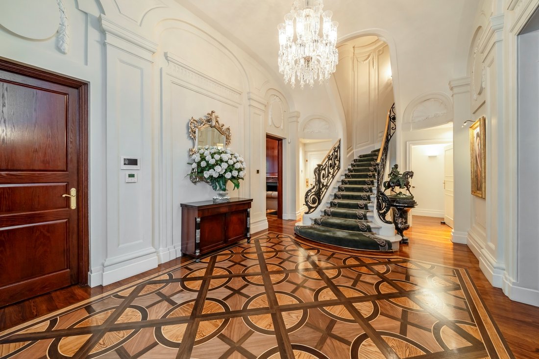 House in Mayfair, Westminster, England 2 - 17048219