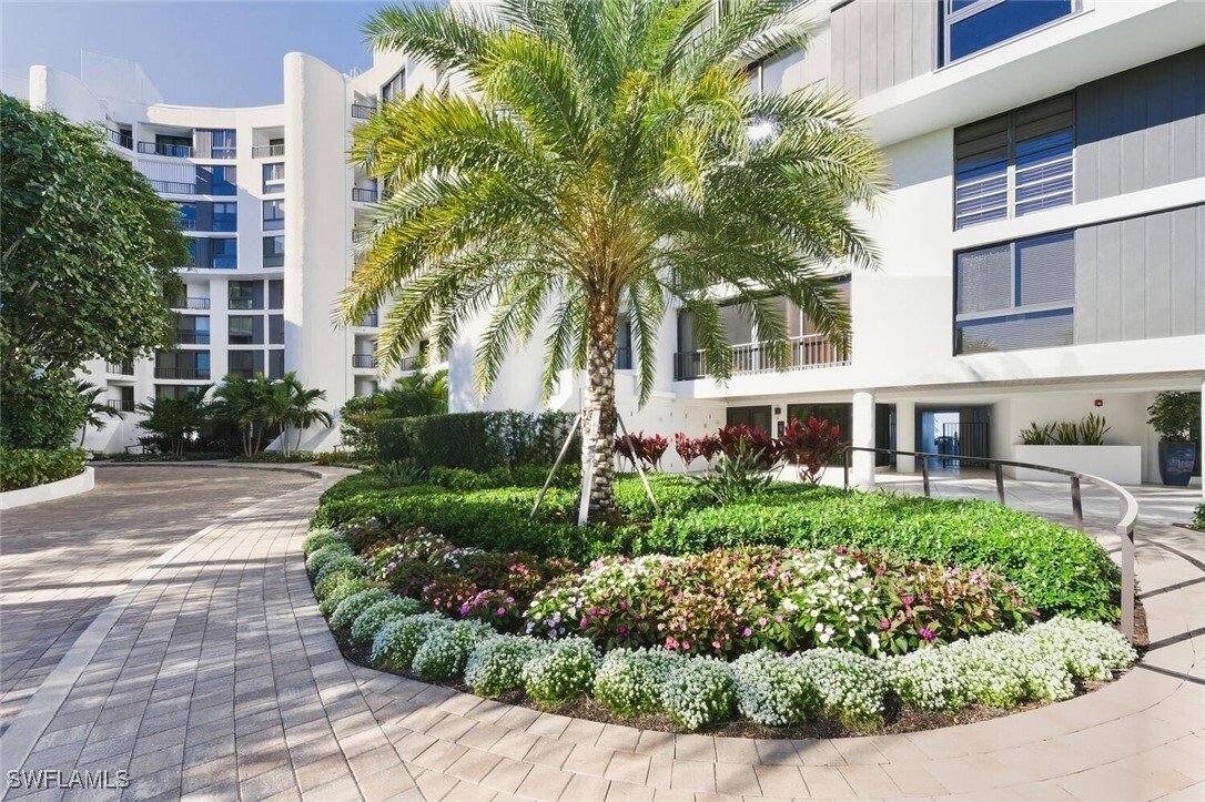 Condo in Naples, Florida, United States 2 - 16876380