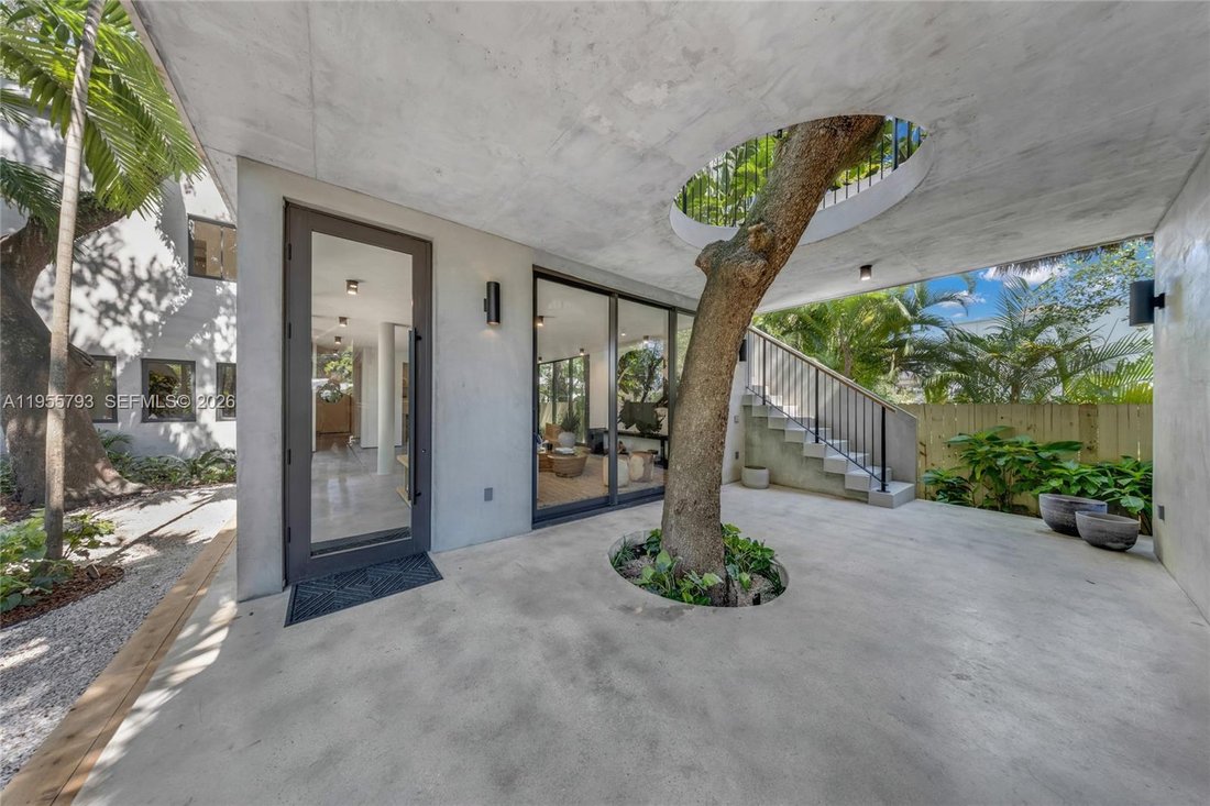 House in Miami, Florida, United States 2 - 17050781