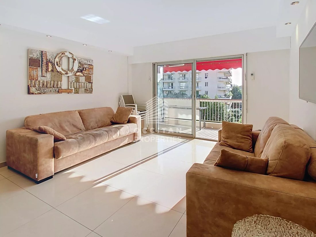 Apartment in La Source, Cannes, France 3 - 17051768