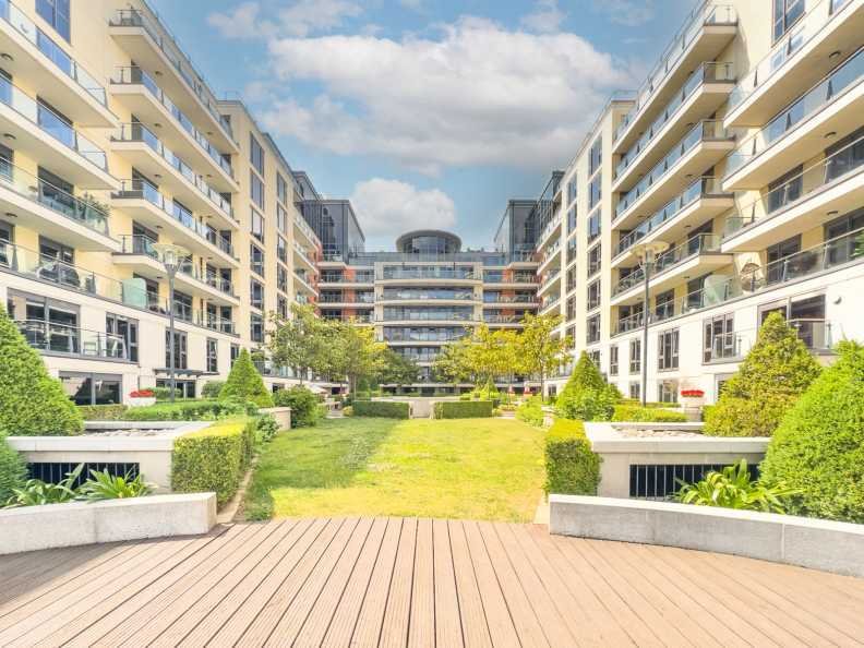 Apartment in Walham Green, Hammersmith and Fulham, England 1 - 17055298