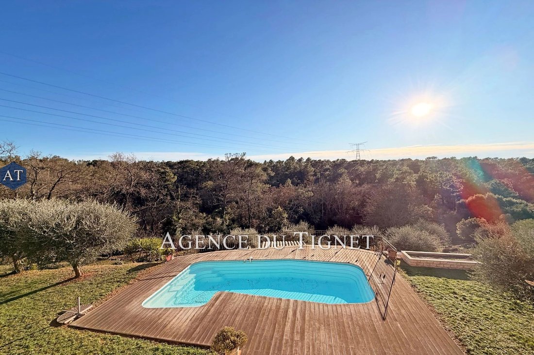 Villa in Saint-Cézaire-sur-Siagne, Provence-Alpes-Côte d'Azur, France 4 - 17049208