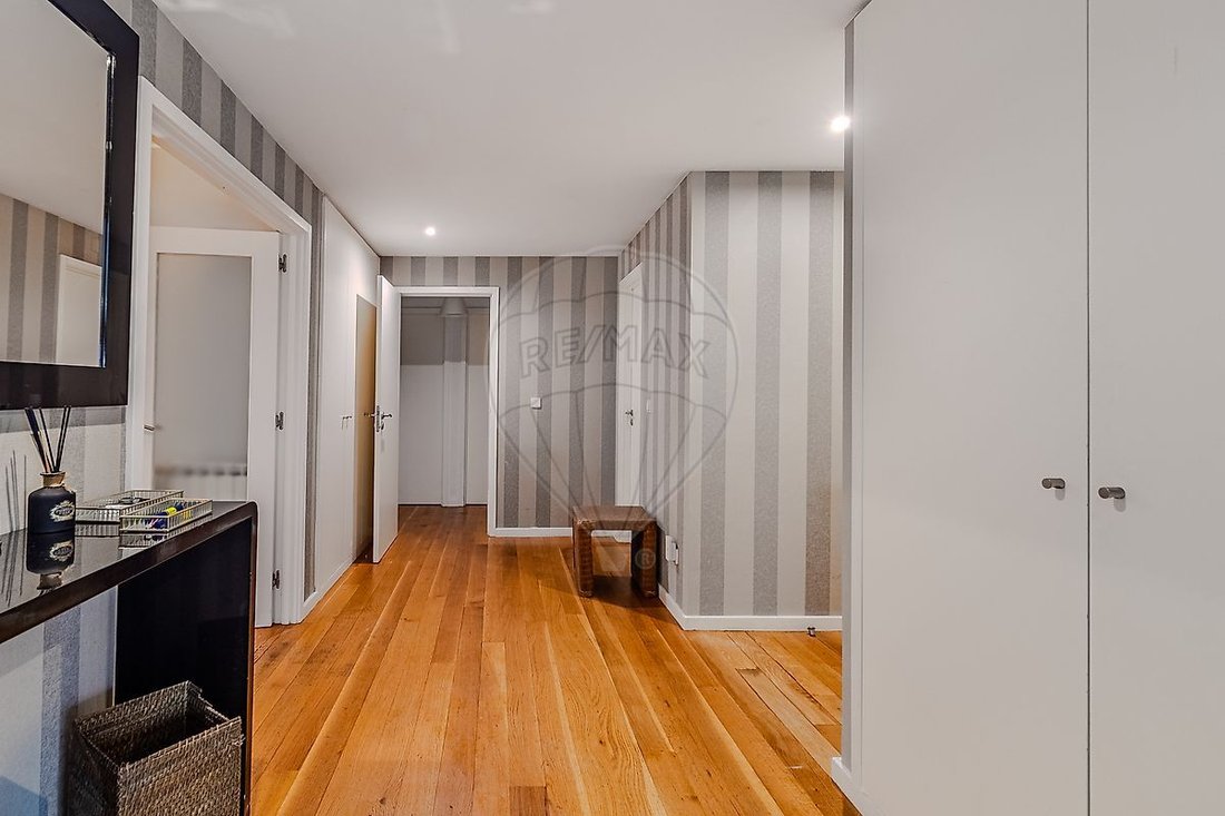 Apartment in Matosinhos e Leca da Palmeira, Porto District, Portugal 5 - 16952860