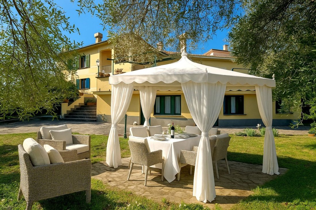 Villa in Rapallo, Liguria, Italy 4 - 17048354