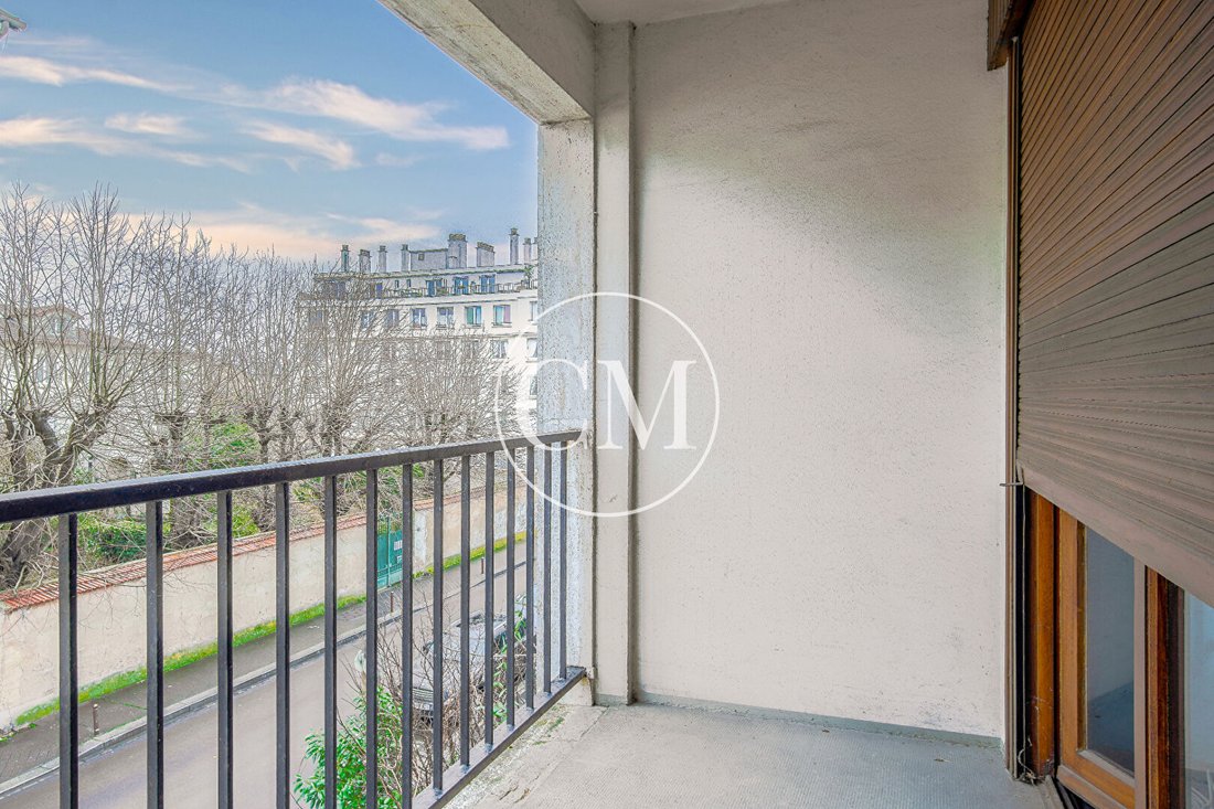 Apartment in Saint Louis, Versailles, France 3 - 13982878