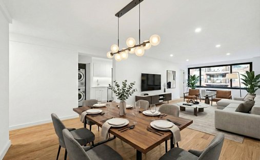 House in New York, New York, United States 1