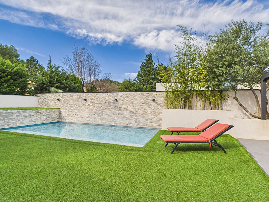 Villa in Charbonnières-Montagnié, Villeneuve-lès-Avignon, France 3 - 17048015