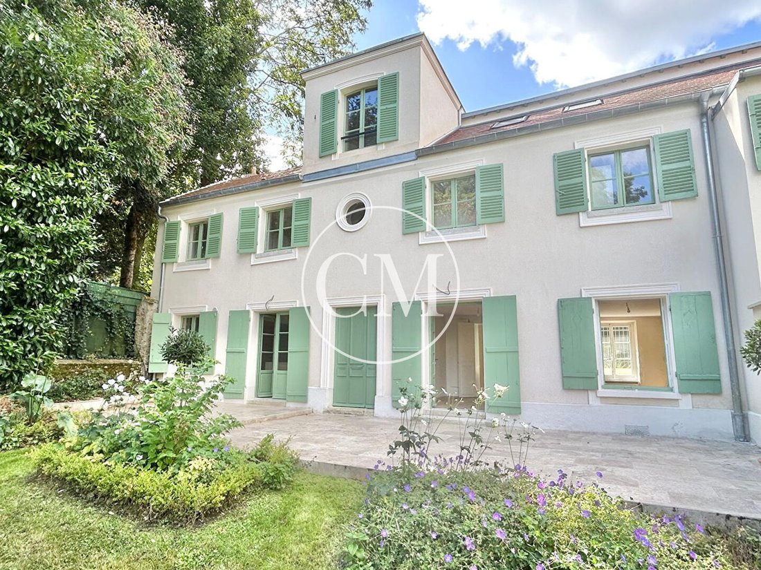 Villa in Le Centre, Meudon, France 1 - 15412487