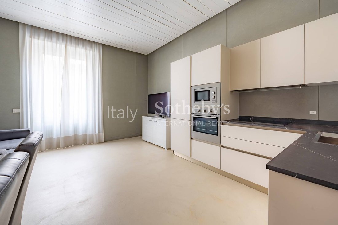 Apartment in Porta Venezia - Repubblica, Milan, Italy 2 - 17054917