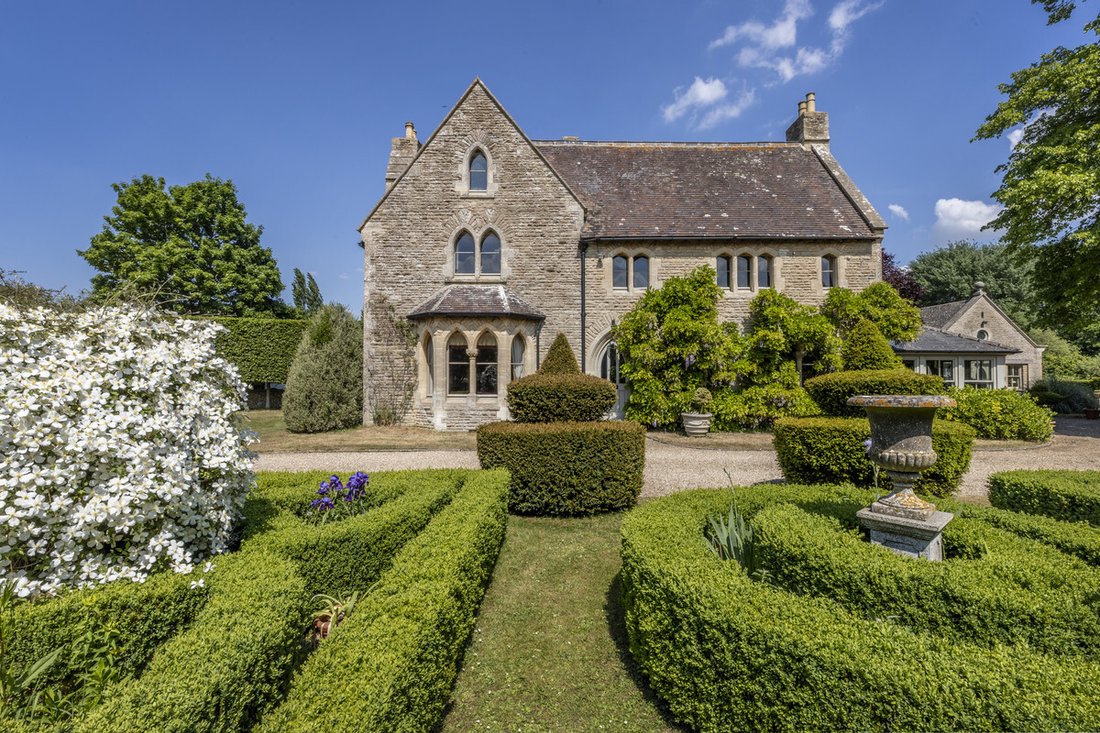 Country House in Black Bourton, England 3 - 17050779