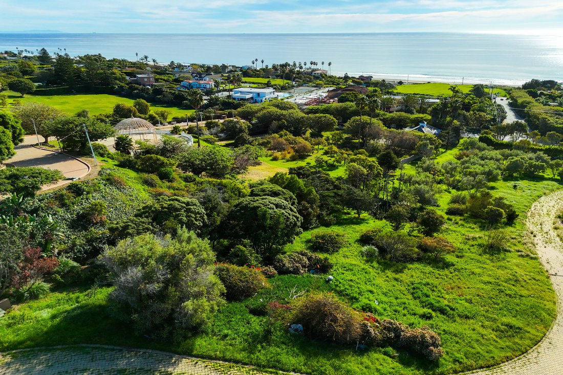 Land in Malibu, California, United States 3 - 17054991