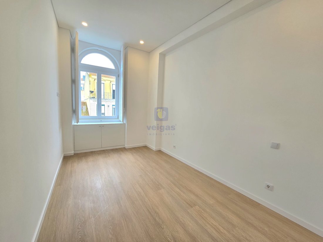 Apartment in Arroios, Lisbon, Portugal 4 - 15888673