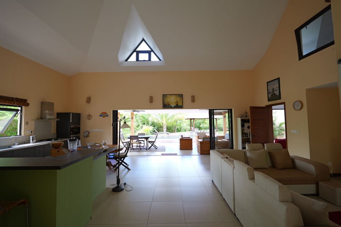 Villa in Black River, Rivière Noire District, Mauritius 2 - 17055348
