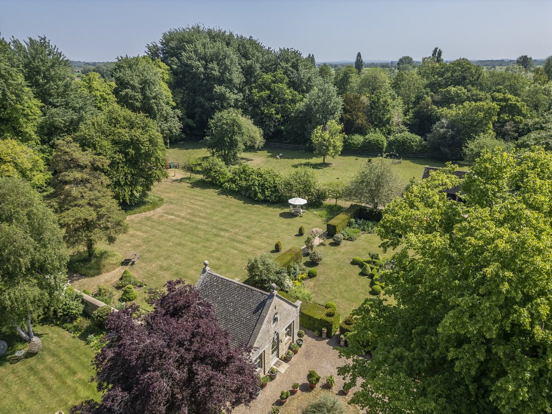 Country House in Black Bourton, England 2 - 17050779