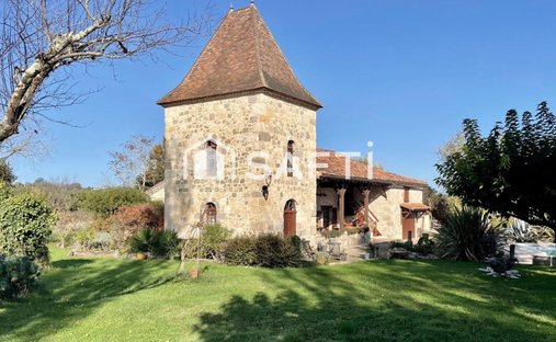 House in Francescas, Nouvelle-Aquitaine, France 1