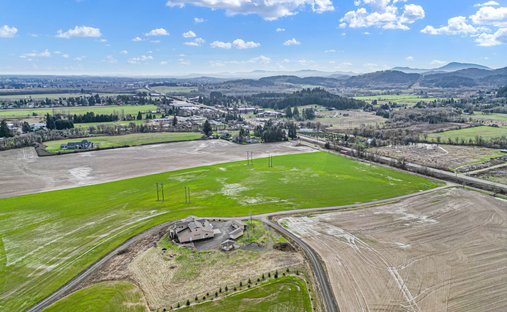 Land in Corvallis, Oregon, Vereinigte Staaten 1