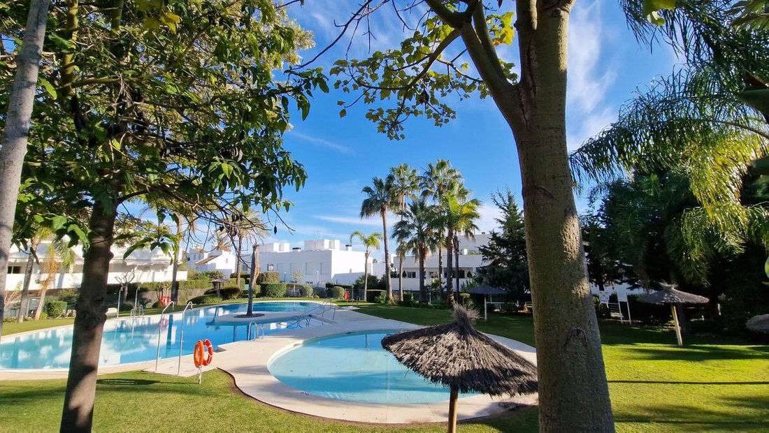 Wohnung in Nueva Andalucía, Marbella, Spanien 1 - 17055644