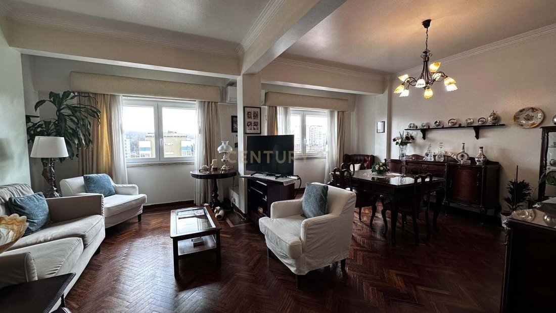Apartment in Benfica, Lisbon, Portugal 2 - 17059558
