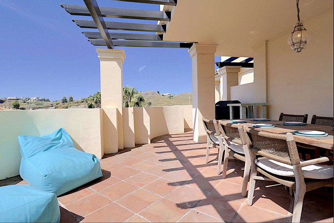 Apartment in Marbella, Andalusia, Spain 5 - 17053335