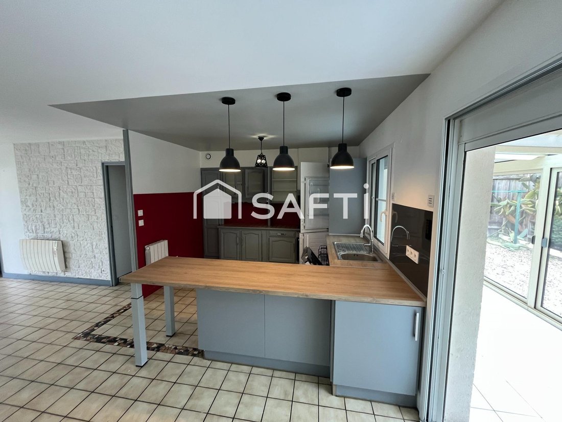 House in Zone Industrielle, Blanquefort, France 3 - 17055850