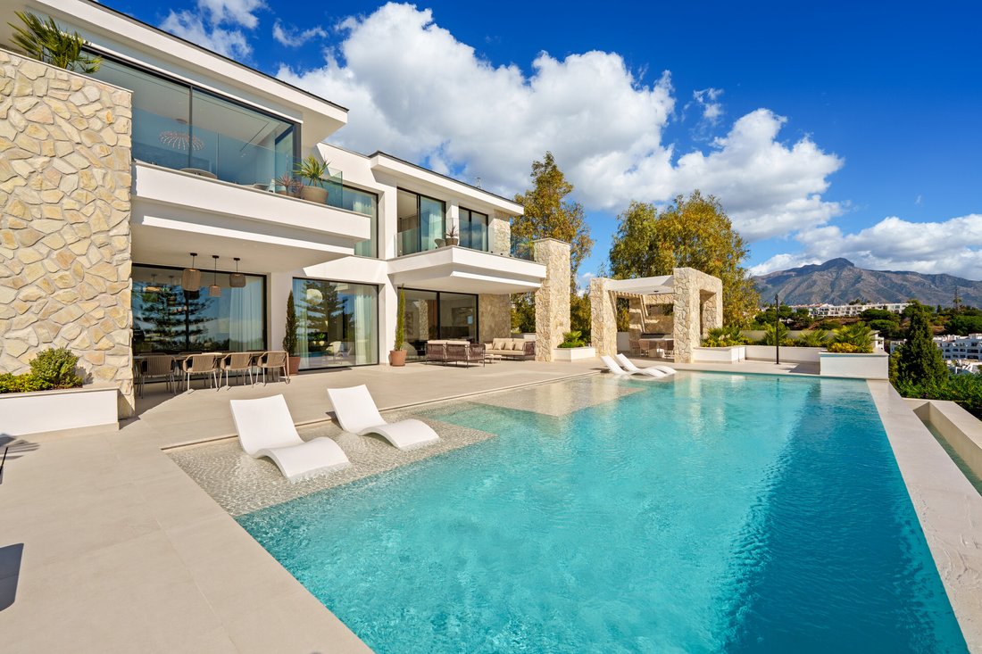 Villa in Benahavis, Andalusia, Spain 4 - 17054005