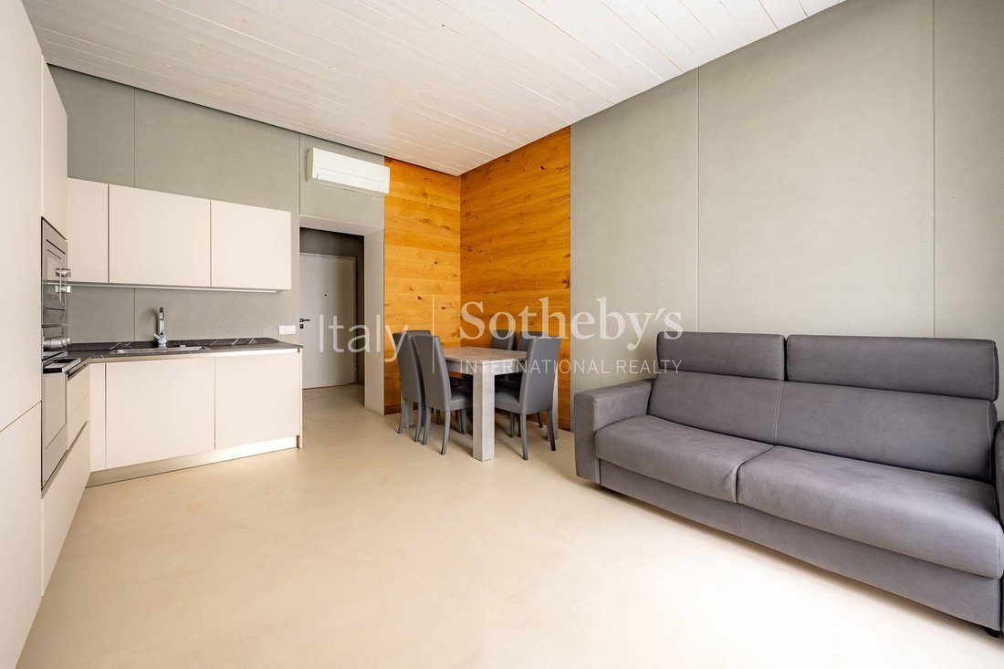 Apartment in Porta Venezia - Repubblica, Milan, Italy 3 - 17054917
