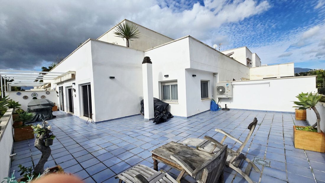 Wohnung in Nueva Andalucía, Marbella, Spanien 3 - 17055644