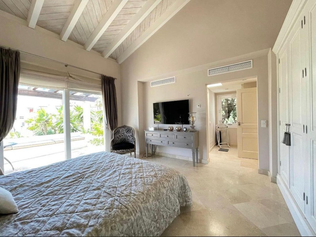 Villa in Cancelada, Estepona, Andalusia 3 - 17050451