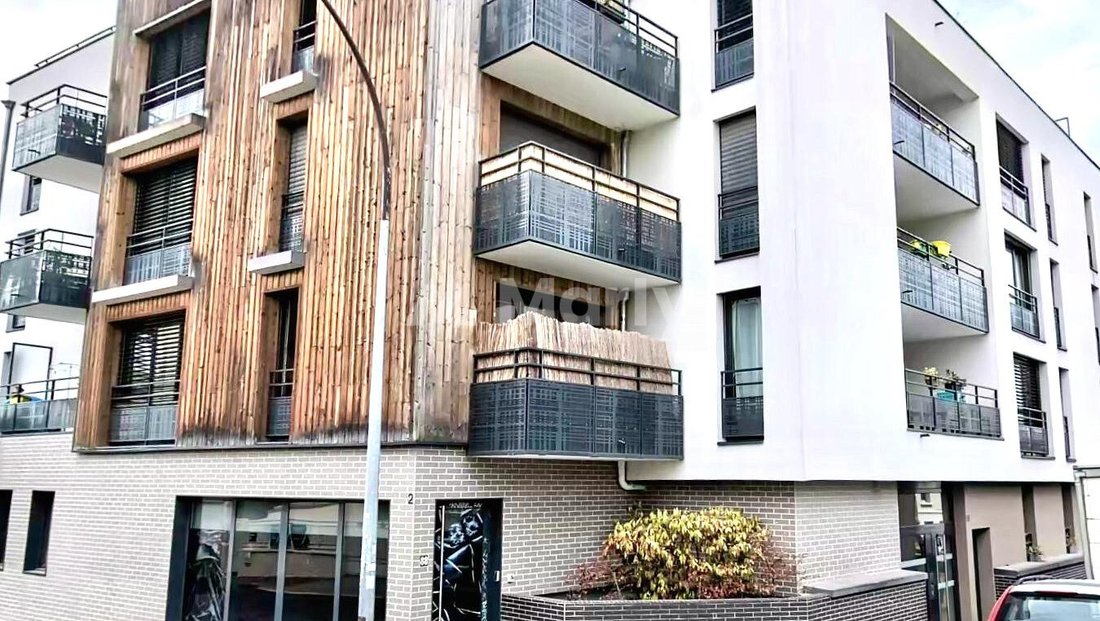 Apartment in Arrondissement of Bobigny, Ile-de-France, France 1 - 16911984
