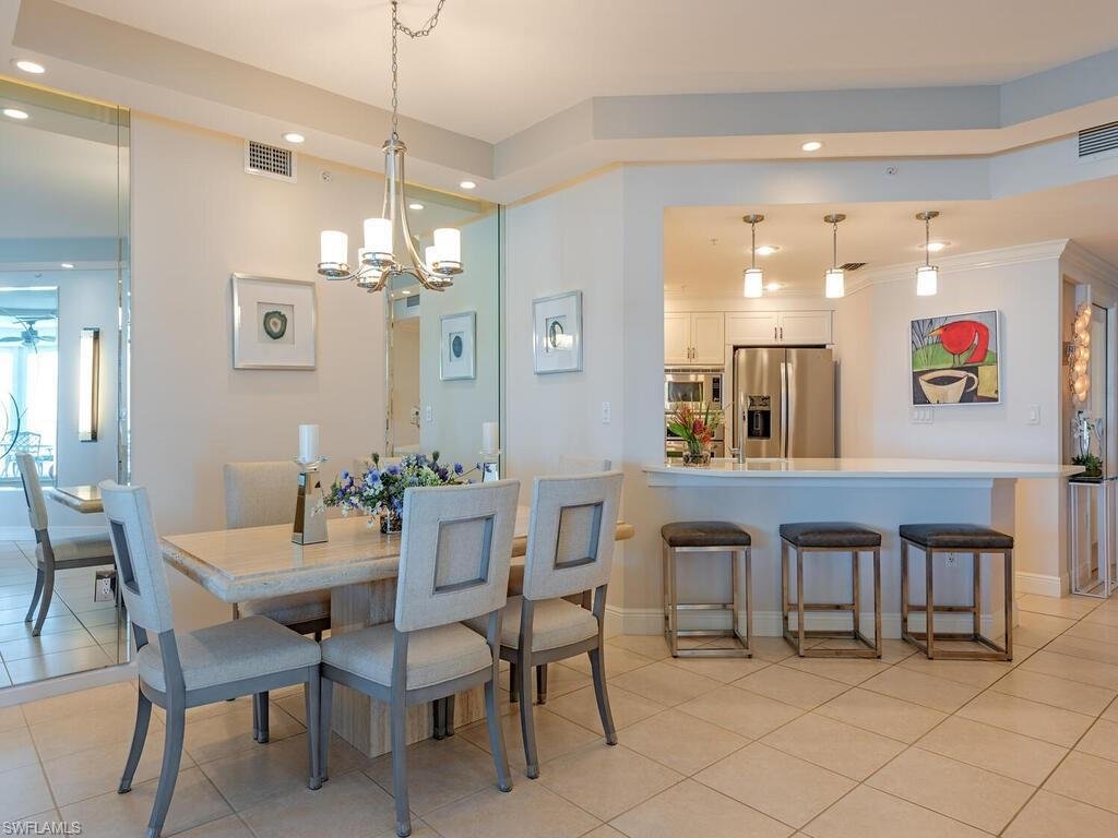 Condo in Naples, Florida, United States 3 - 17054123