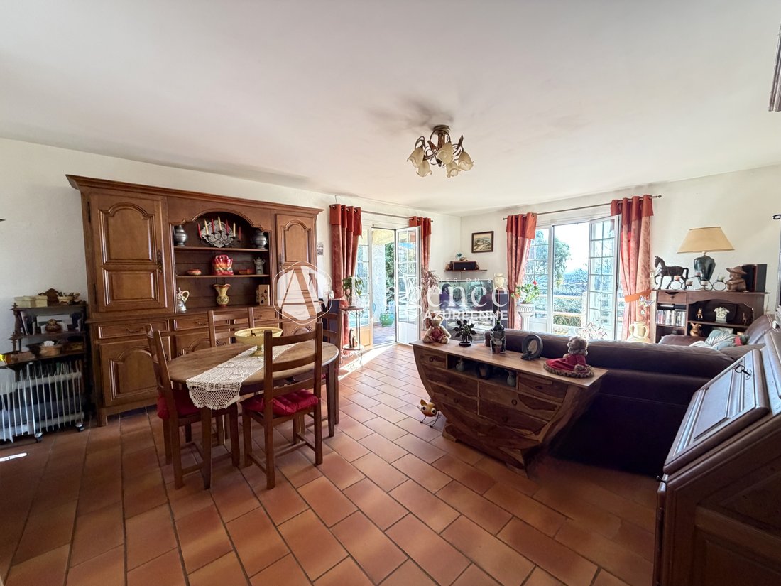 House in Val Fleuri-Montaleigne, Cagnes-sur-Mer, France 4 - 17051323