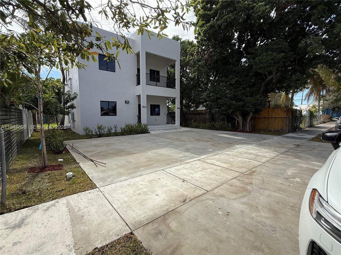 Apartment in Miami, Florida, United States 1 - 16953571