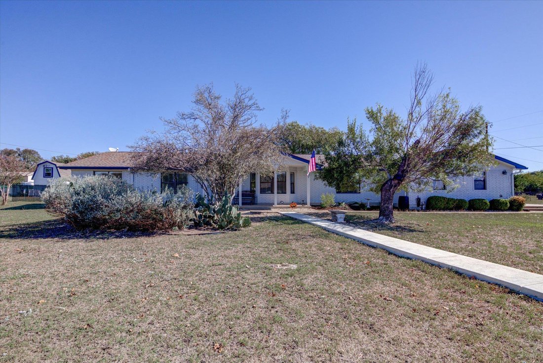 House in Georgetown, Texas, United States 2 - 17056330