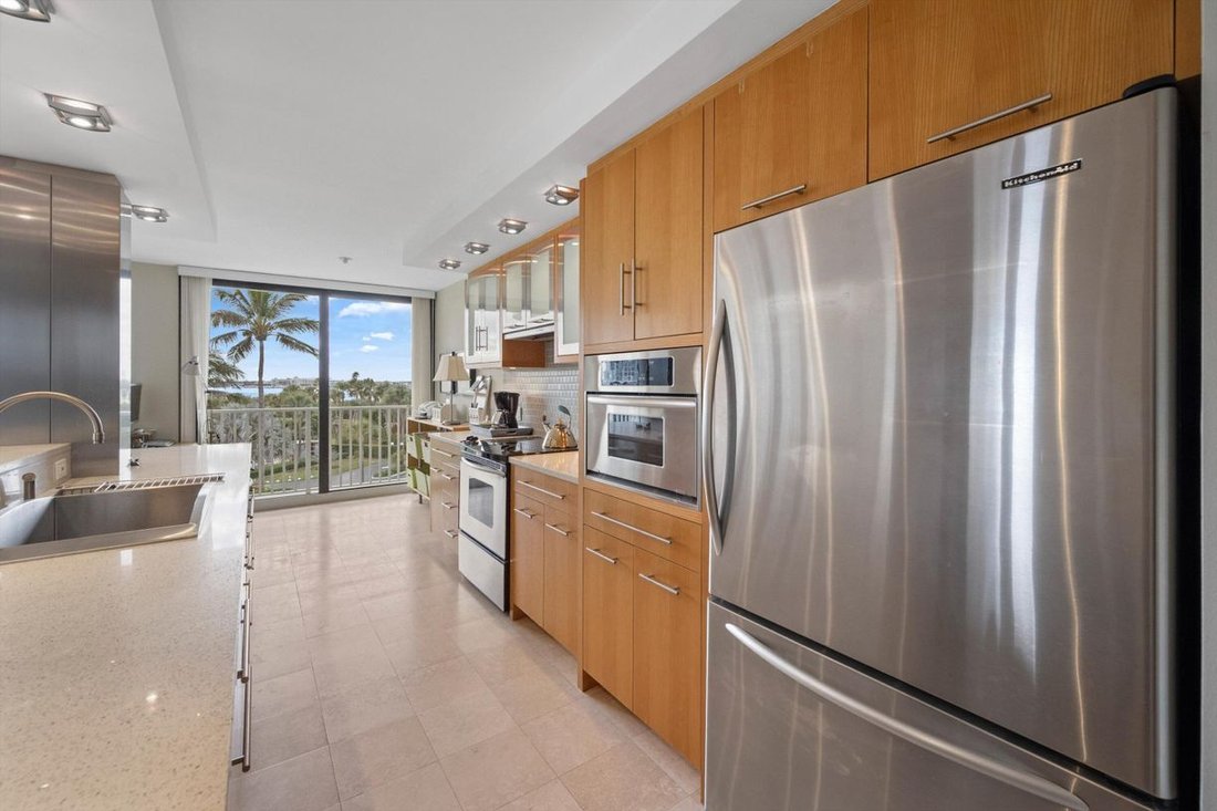 Condo in Palm Beach, Florida, United States 5 - 17013986
