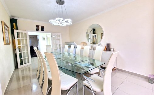 House in Golders Green, Barnet, England 1
