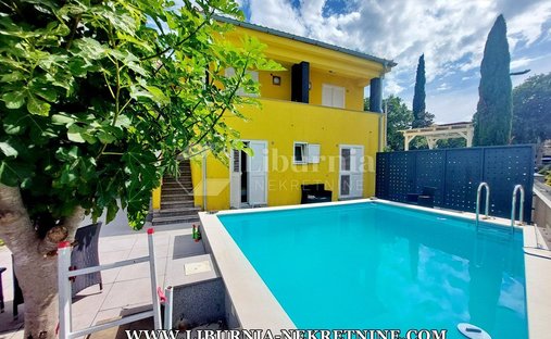 House in Malinska, Primorje-Gorski Kotar County, Croatia 1