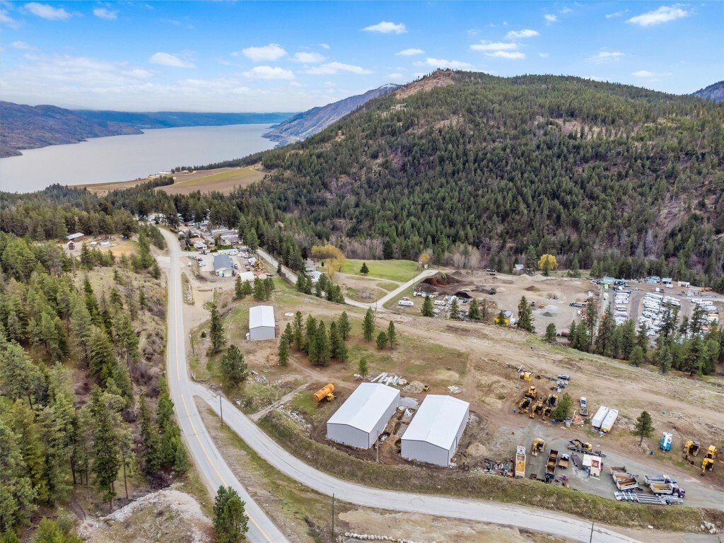 Peachland, British Columbia, Canada 3 - 17051524