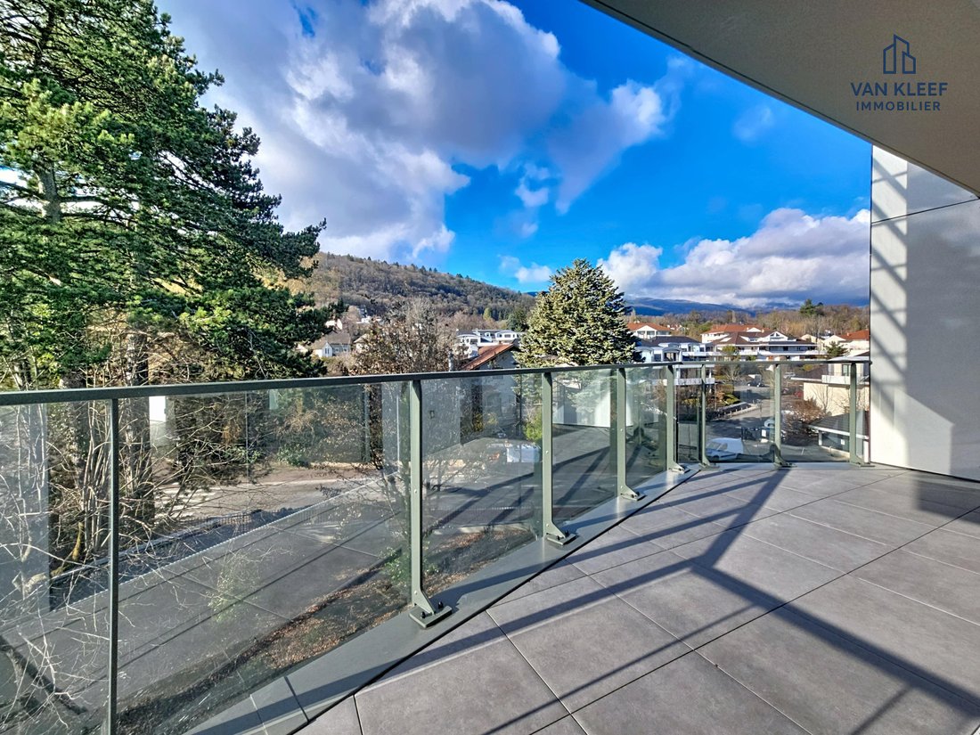 Apartment in Divonne-les-Bains, Auvergne-Rhône-Alpes, France 2 - 17052220