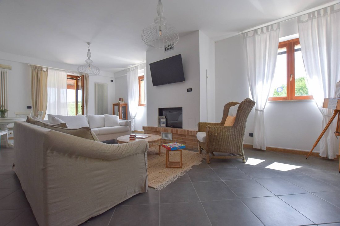 Country House in Ponzano di Fermo, Marche, Italy 5 - 15699723