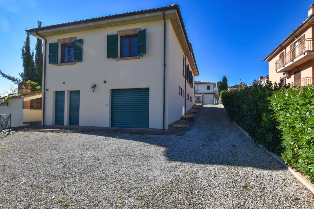 Apartment in Amandola, Marche, Italy 5 - 16713609